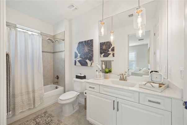 Bathroom, Interior, Pendant Lights