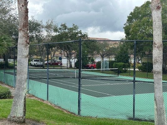 Exterior, Tennis Courts