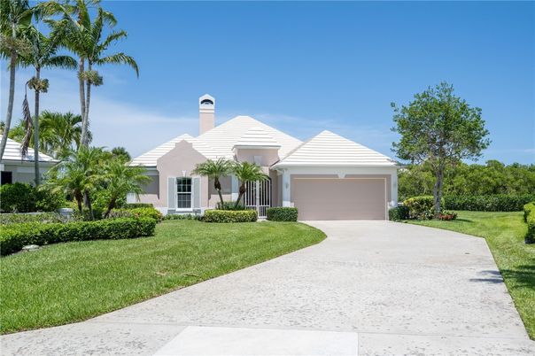 Attached, Backyard, Exterior, Facade, Ranch
