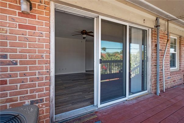 Exterior, Wood Texture Flooring