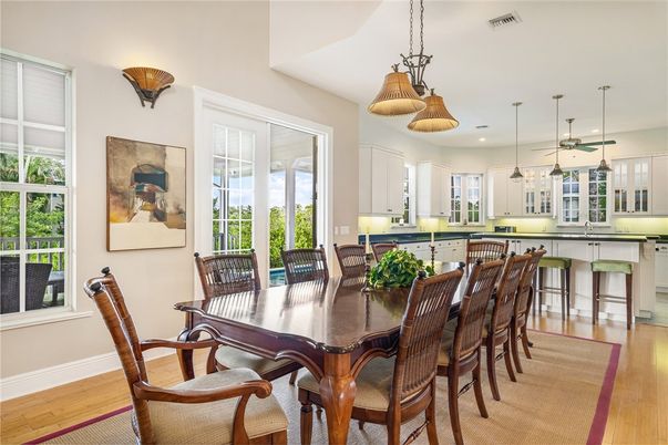 Dining room, Interior, Kitchen, Pendant Lights, Recessed Lighting, Wood Texture Flooring