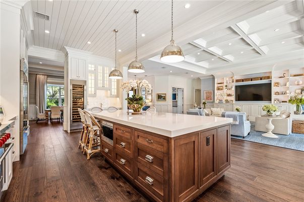 Dining room, Interior, Kitchen, Living room, Pendant Lights, Recessed Lighting, Wood Texture Flooring