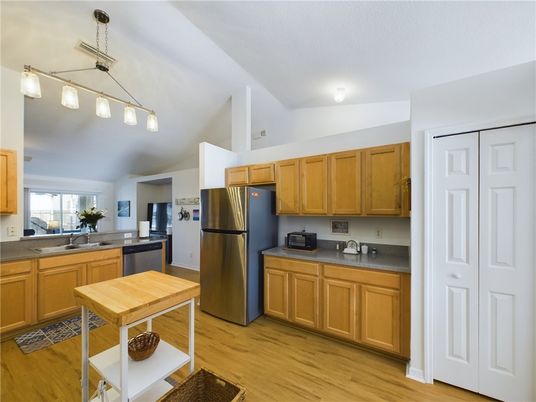Interior, Kitchen, Pendant Lights, Wood Texture Flooring