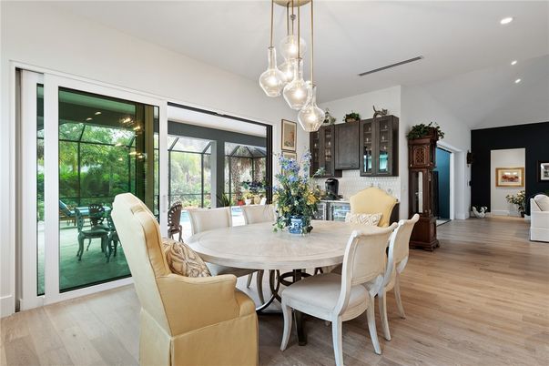 Dining room, Interior, Pendant Lights, Recessed Lighting, Wood Texture Flooring