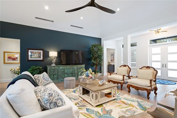Interior, Living room, Recessed Lighting, Wood Texture Flooring