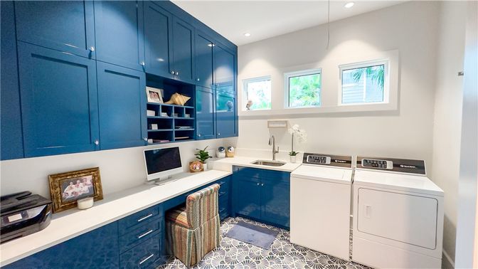 Interior, Recessed Lighting, Washer