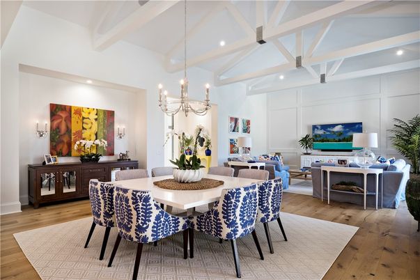 Chandelier, Dining room, Interior, Living room, Recessed Lighting, Wood Texture Flooring