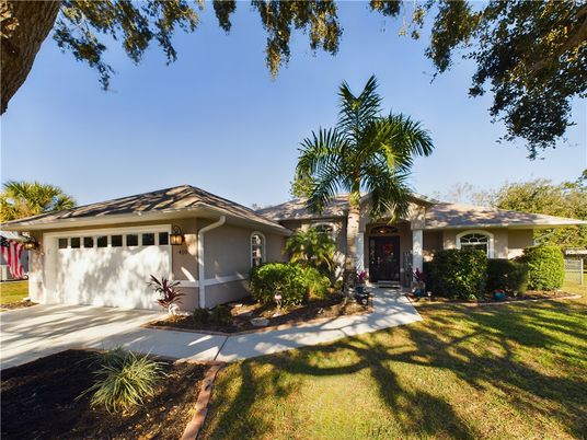 Attached, Backyard, Exterior, Facade, Ranch