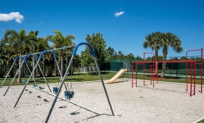 Backyard, Exterior, Playground