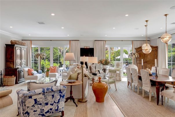 Dining room, Interior, Living room, Pendant Lights, Recessed Lighting, Wood Texture Flooring