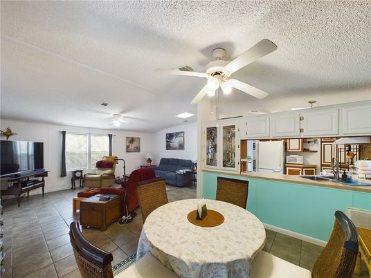 Dining room, Interior, Kitchen, Living room