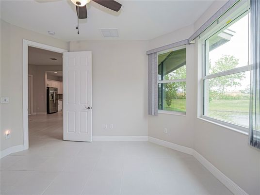 Empty room, Interior, Kitchen, Recessed Lighting