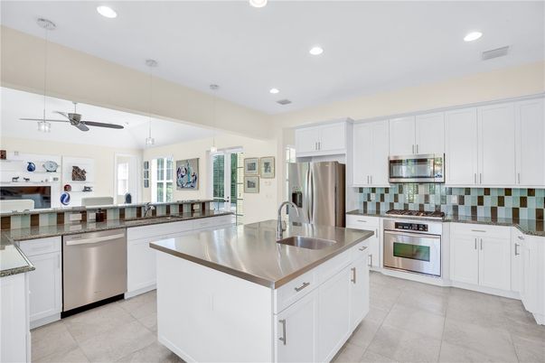 Interior, Kitchen, Pendant Lights, Recessed Lighting, Stainless Steel Appliances
