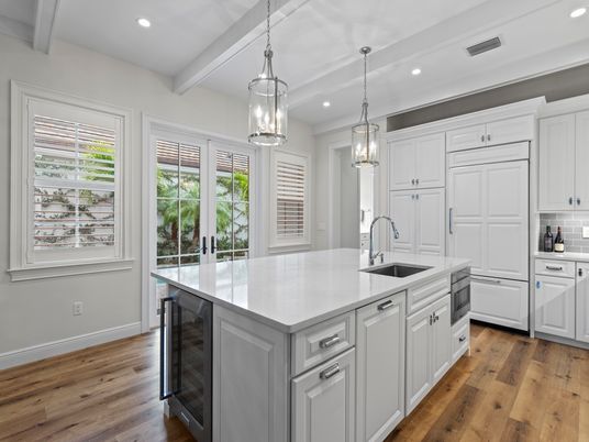 Interior, Kitchen, Pendant Lights, Recessed Lighting, Wood Texture Flooring