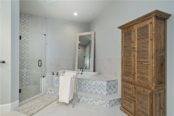 Bathroom, Free Standing Baths, Glass Shower, Interior, Recessed Lighting