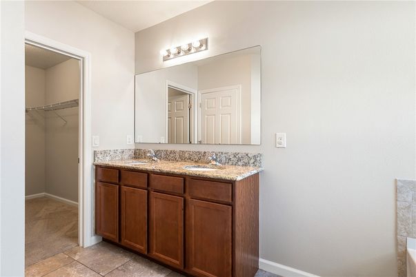Bathroom, Dual Sink Vanities, Interior, Walk-in Closets