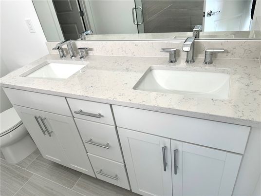 Bathroom, Dual Sink Vanities, Interior