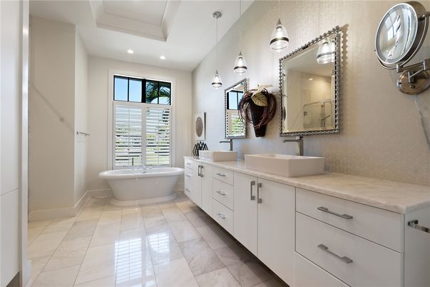Bathroom, Dual Sink Vanities, Free Standing Baths, Interior, Pendant Lights, Recessed Lighting