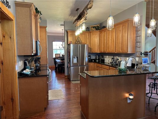 Dining room, Interior, Kitchen, Pendant Lights, Wood Texture Flooring