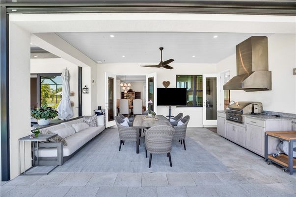 Dining room, Interior, Kitchen, Living room, Recessed Lighting, Stainless Steel Appliances