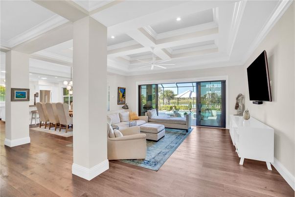 Interior, Living room, Pendant Lights, Recessed Lighting, Wood Texture Flooring
