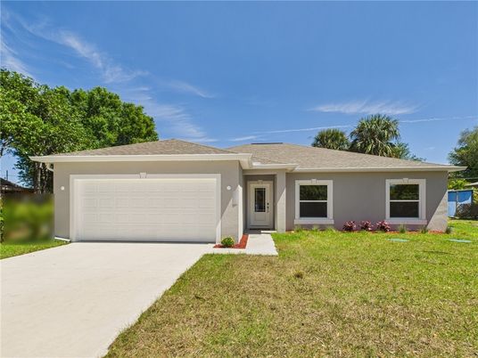 Attached, Backyard, Exterior, Facade, Ranch