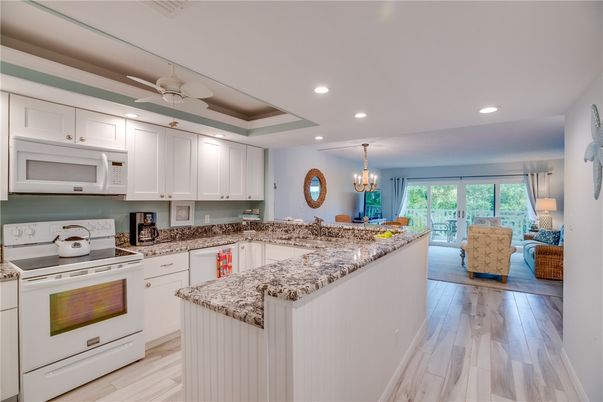 Chandelier, Interior, Kitchen, Recessed Lighting, Wood Texture Flooring