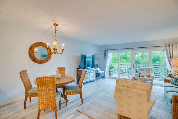 Chandelier, Dining room, Interior, Living room, Wood Texture Flooring