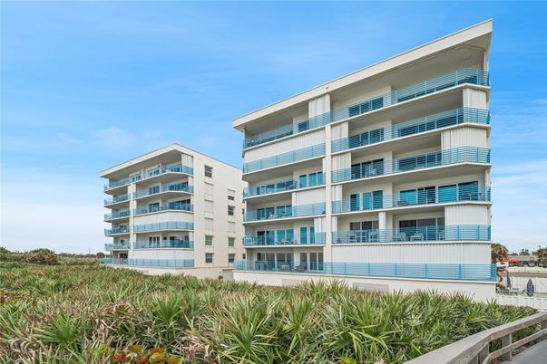 Exterior, Facade, Condo Building