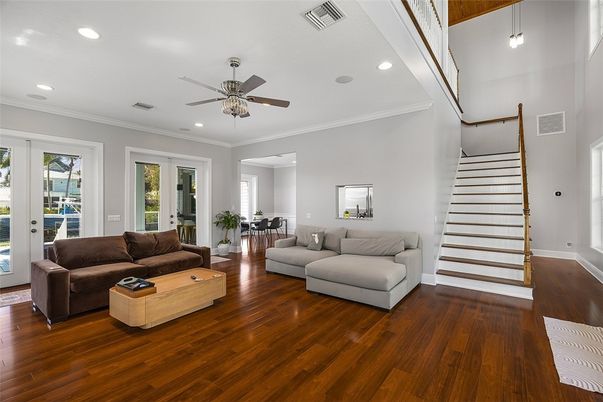 Dining room, Interior, Living room, Pendant Lights, Recessed Lighting, Wood Texture Flooring
