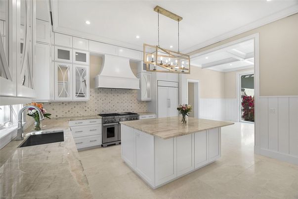 Interior, Kitchen, Pendant Lights, Recessed Lighting, Stainless Steel Appliances