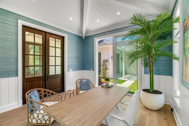 Dining room, Interior, Recessed Lighting, Wood Texture Flooring