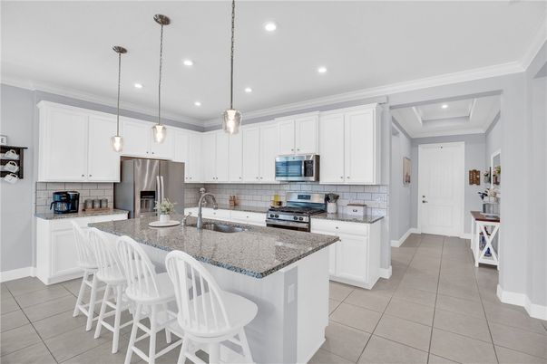 Interior, Kitchen, Pendant Lights, Recessed Lighting, Stainless Steel Appliances