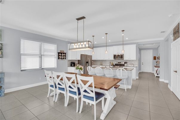 Dining room, Interior, Kitchen, Pendant Lights, Recessed Lighting