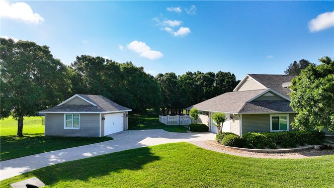 Backyard, Detached Garage, Exterior