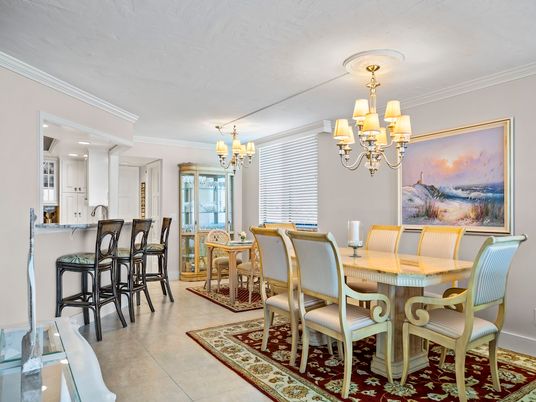 Chandelier, Dining room, Interior, Kitchen
