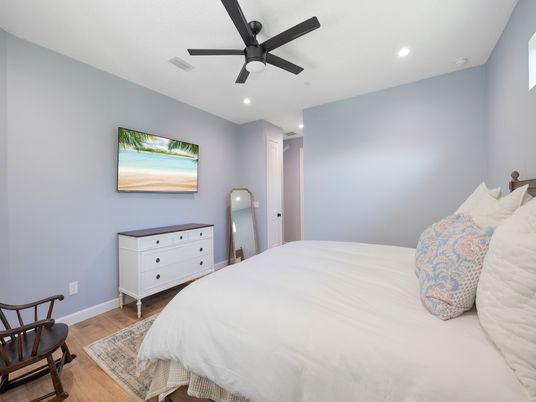 Bedroom, Interior, Recessed Lighting, Wood Texture Flooring