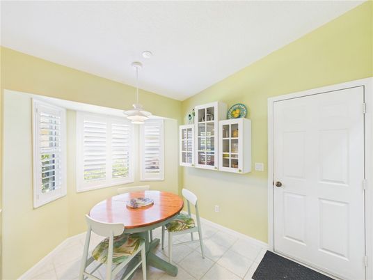Dining room, Interior, Pendant Lights