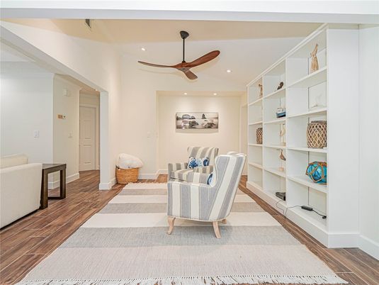 Interior, Recessed Lighting, Wood Texture Flooring
