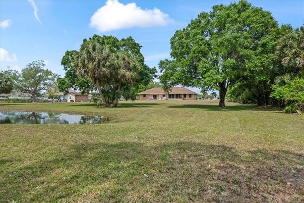 Backyard, Exterior, Lake