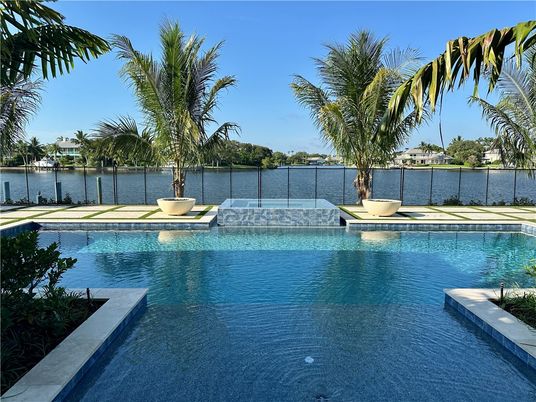Exterior, Pool, Water