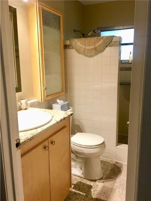Bathroom, Interior, Tile Countertops