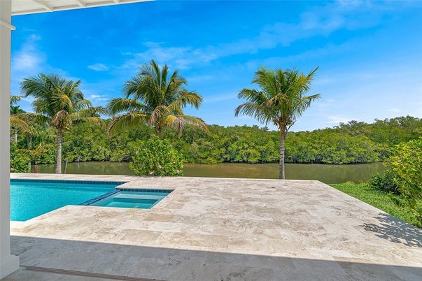 Exterior, Lake, Pool