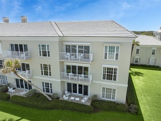 Backyard, Exterior, Facade, French Provincial