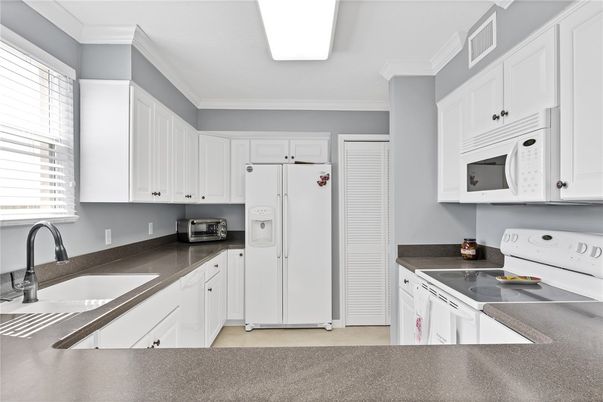 Interior, Kitchen