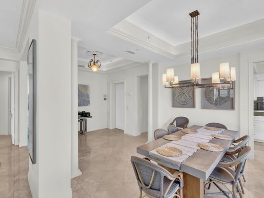 Dining room, Interior, Pendant Lights