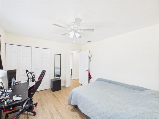 Bedroom, Home Office, Interior, Wood Texture Flooring