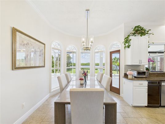Dining room, Interior, Kitchen, Pendant Lights