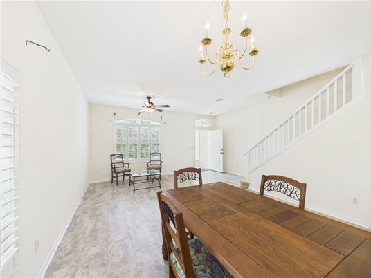 Chandelier, Dining room, Interior