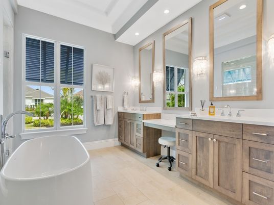 Bathroom, Dual Sink Vanities, Free Standing Baths, Interior, Recessed Lighting